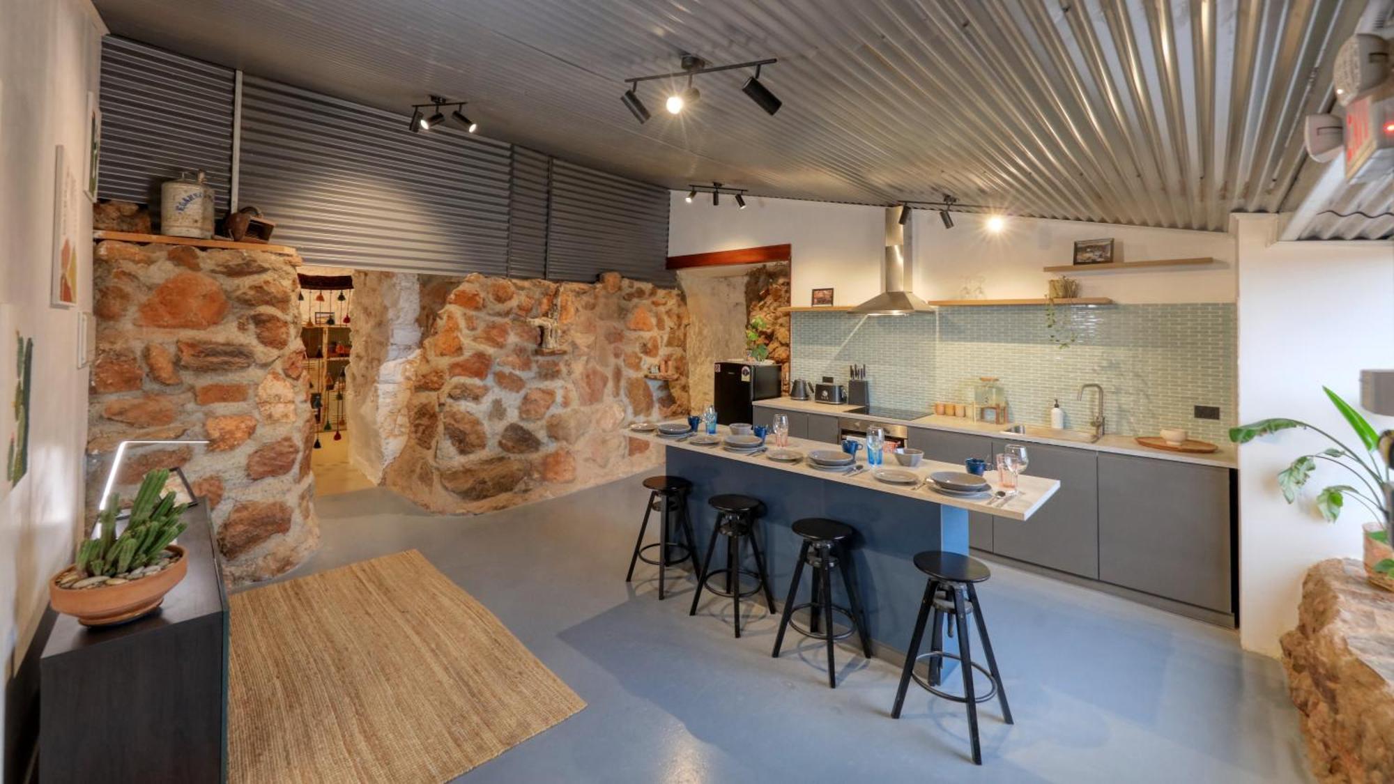 White Cliffs Accommodation -Daybreak Dugout - Unique Cave House Extérieur photo
